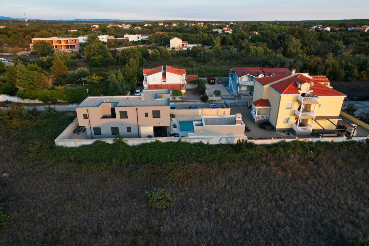 Apartments Dream House Zaton Затон Экстерьер фото
