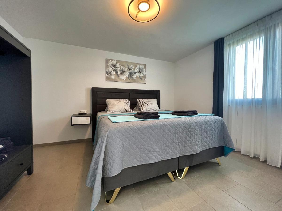 Apartments Dream House Zaton Затон Экстерьер фото