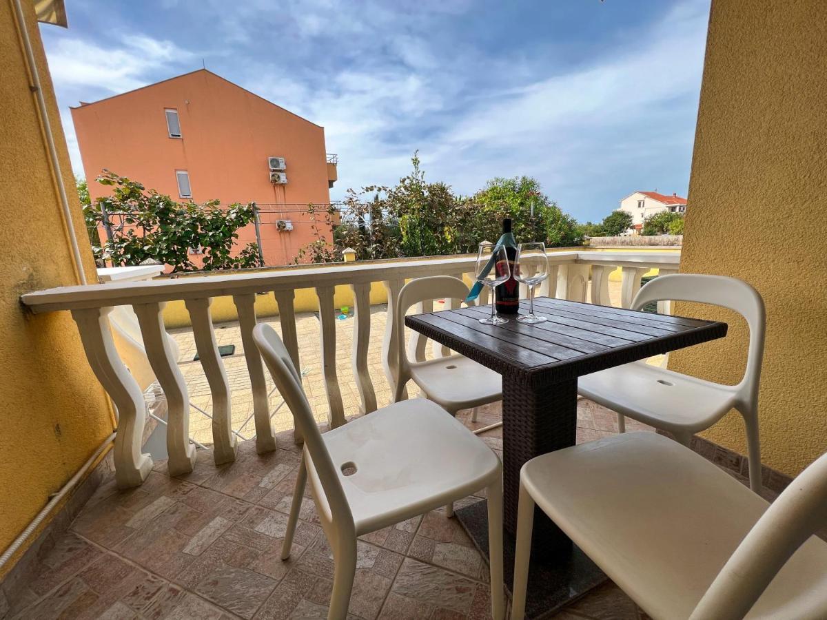 Apartments Dream House Zaton Затон Экстерьер фото